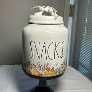 COPY - COPY - Rae Dunn Snacks chubby cookie jar